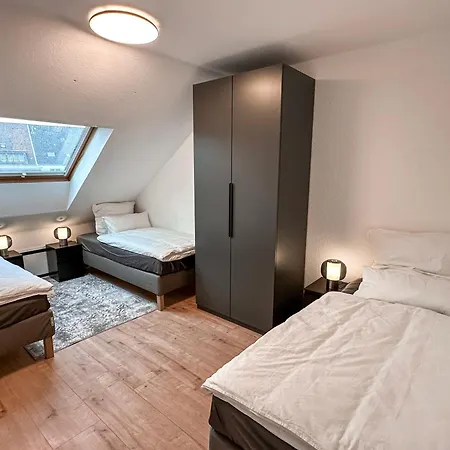 Fancy With 4k Tv For 3 People And 2 People Sleep Couch - Includes Kitchen Lejlighed